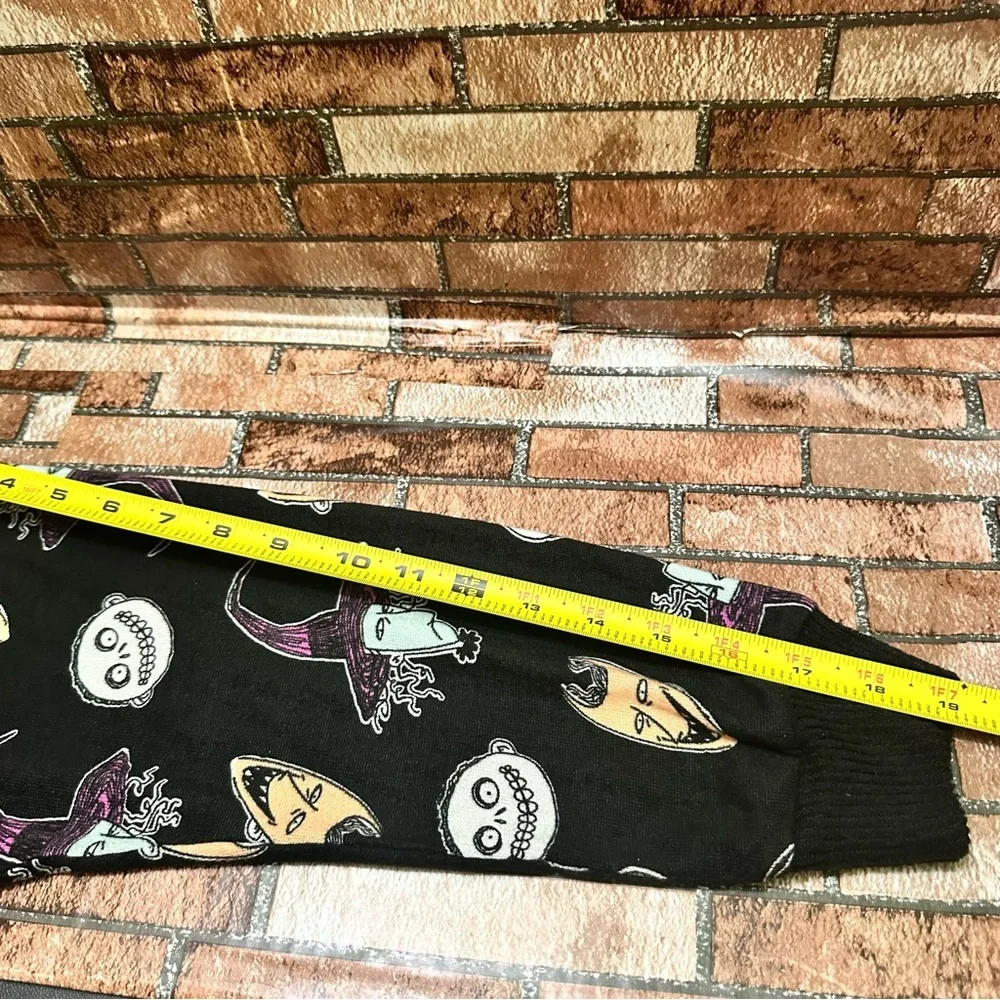 Disney Halloween Black Patterned Sweater size S - Picture 9 of 11